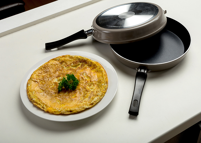 Doppia padella Voltea Omelette 